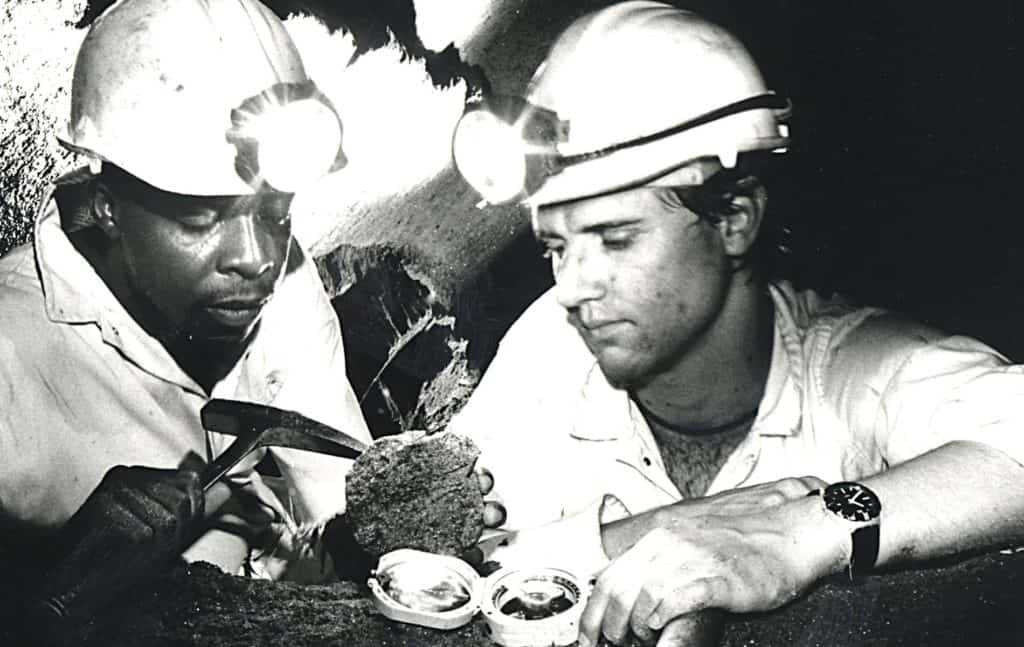 Tanzanite mining