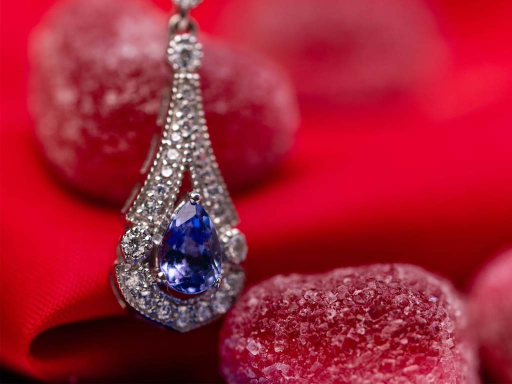 Treat your loved ones to the elegance of tanzanite Earrings on their special day. Explore our jewelry collection - a heartfelt gift choice.