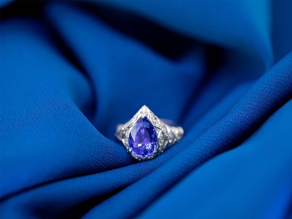 Explore our collection and buy tanzanite rings for a touch of elegance and beauty